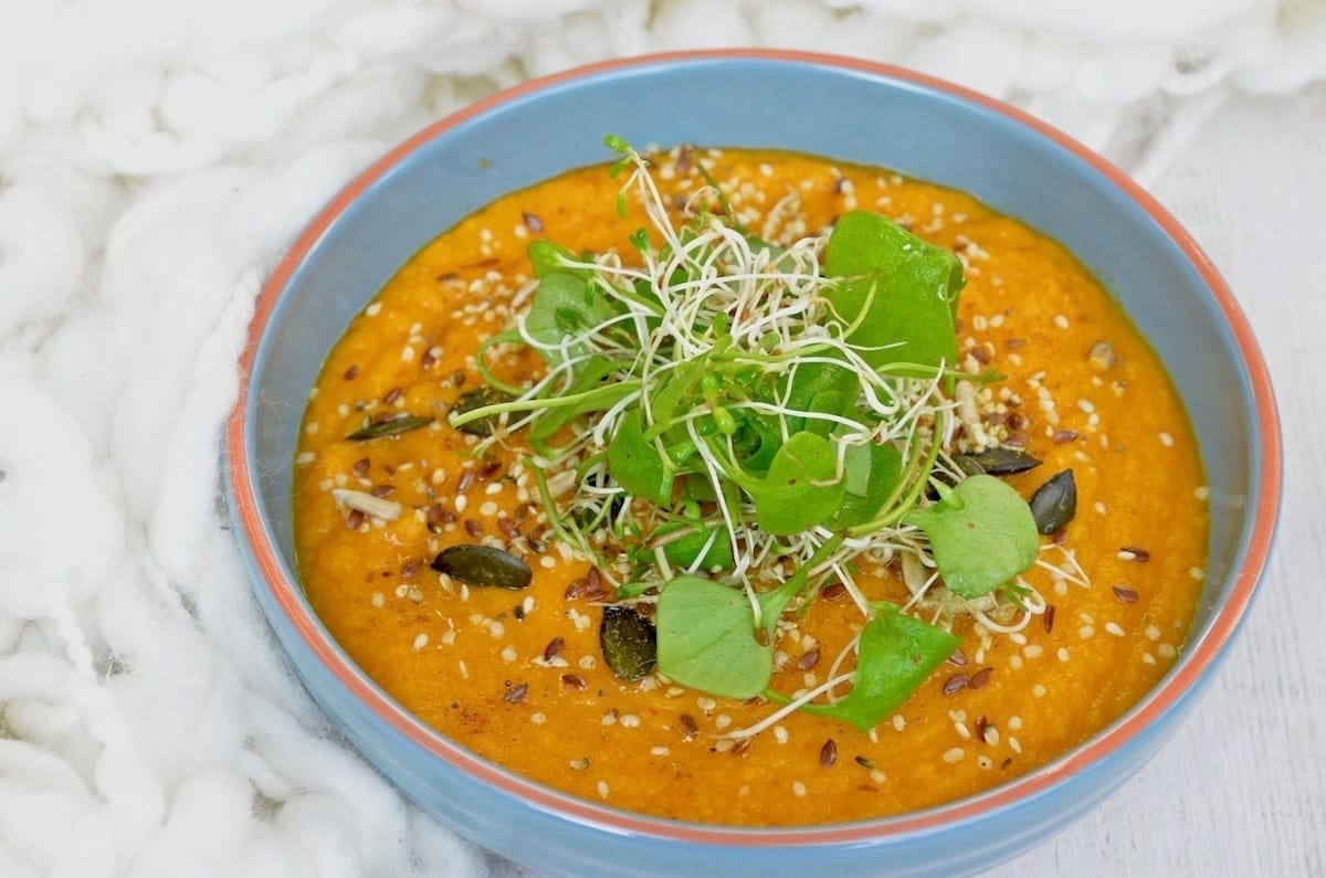Vellutata di Ceci, Zucca e Carote profumata al Curry