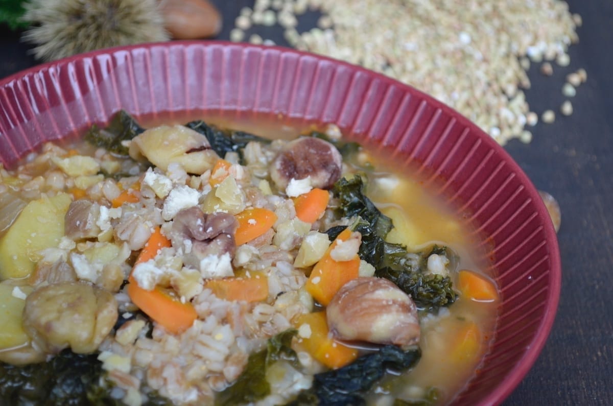 Zuppa di Verdure, Cereali e Castagne
